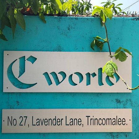 C- World Hotel Trincomalee Dış mekan fotoğraf